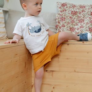 Achat Ensemble T-shirt imprimé + short baggy bébé blanc pas cher en promo